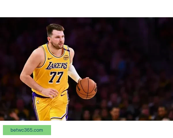 东契奇32分错失绝平三分 末节仅得4分遭遇9连胜终结